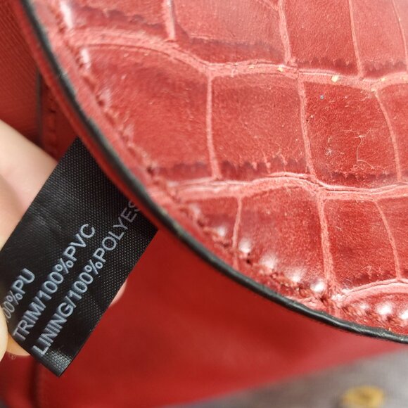 Guess Red Croc Textured Silver Chain Strap Shoulder Bag/Cross Body Purse - Picture 13 of 15